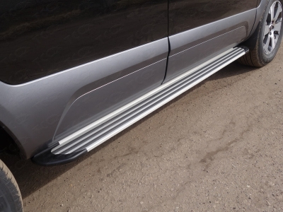 Пороги алюминиевые Slim Line Silver ТСС для Mitsubishi ASX 2013-2016